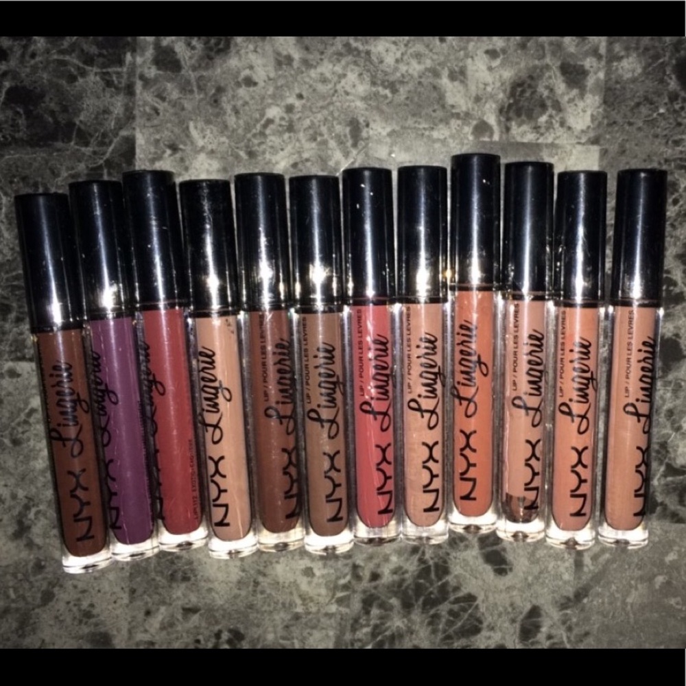NYX LINGERIE LIQUID LIPSTICK SET